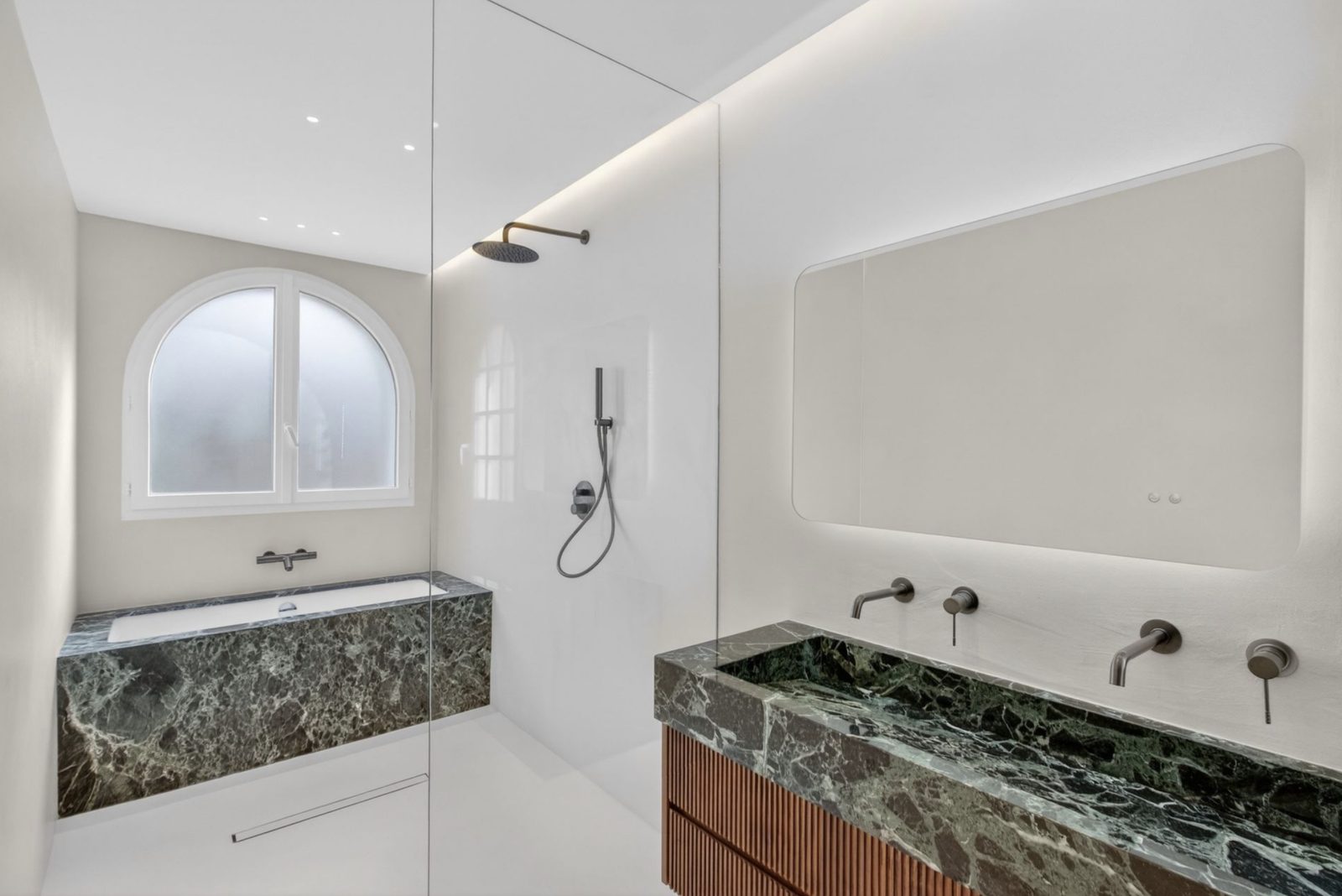 House renovation — after renovation, view 8